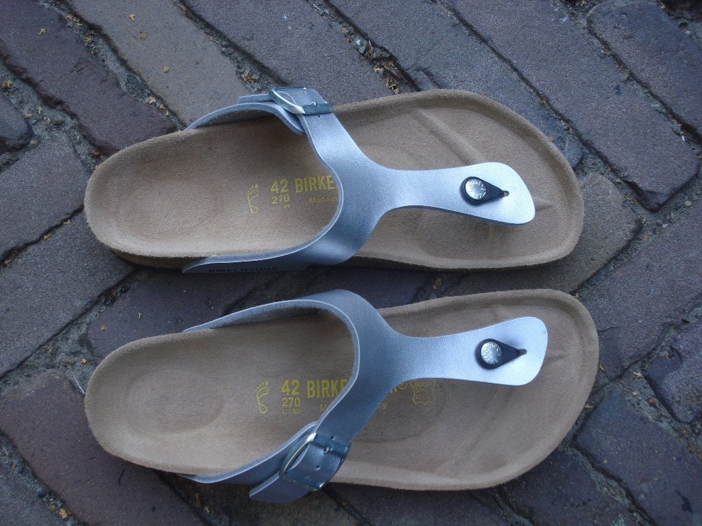 BIRKENSTOCK GIZEH ZILVER NIEUW 42 GRATIS VERZENDING PER POST, Slippers, Overige kleuren, Verzenden, Nieuw