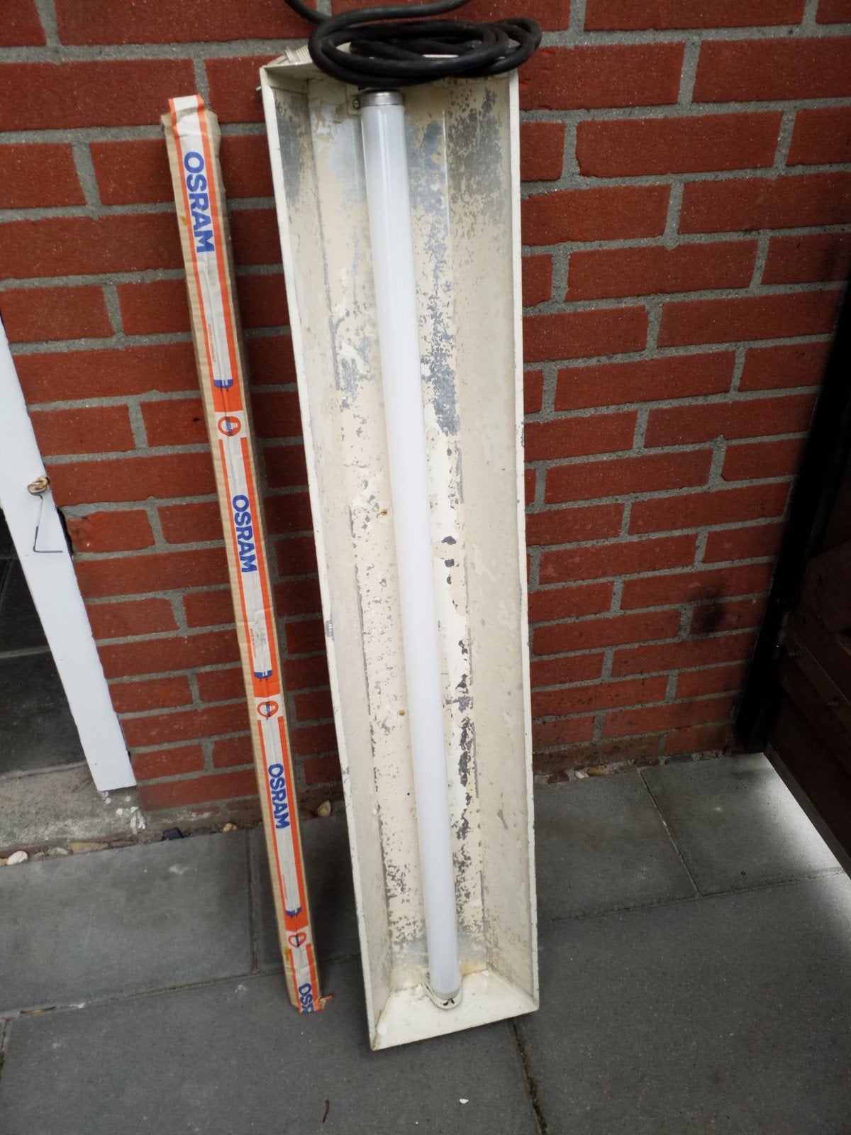 Oude TL balk met extra lamp, Ophalen of Verzenden, Minder dan 50 cm