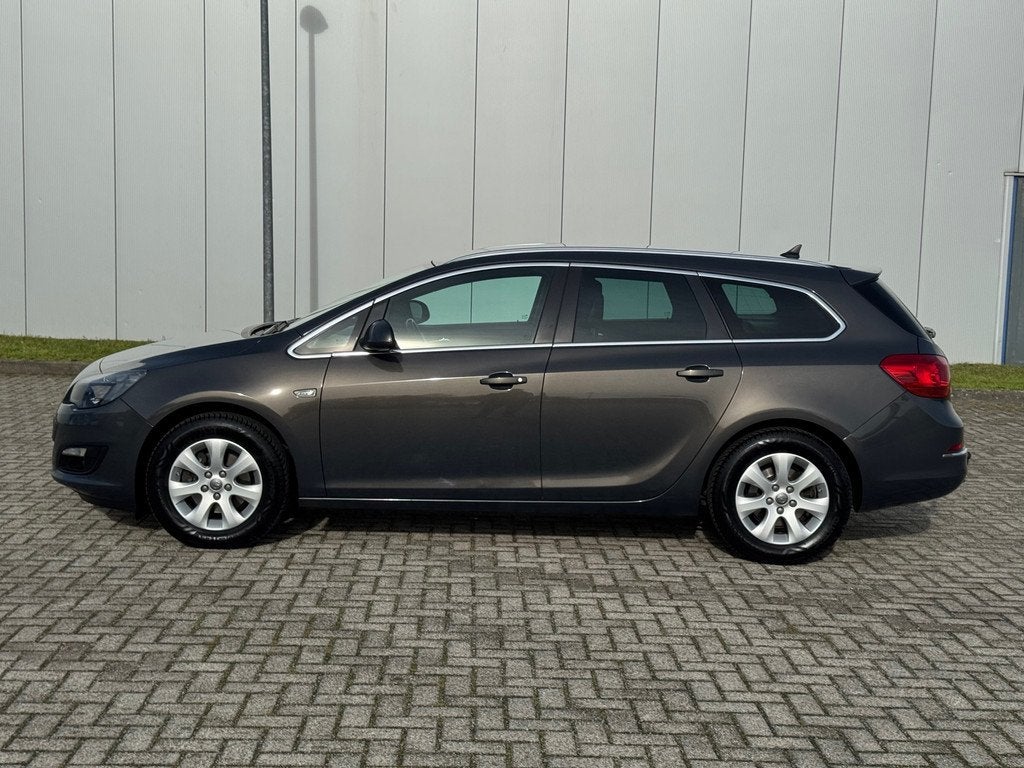 Opel Astra Sports Tourer 1.6 CDTi Business + , Climaat contr, Voorwielaandrijving, Gebruikt, Euro 6, 4 cilinders