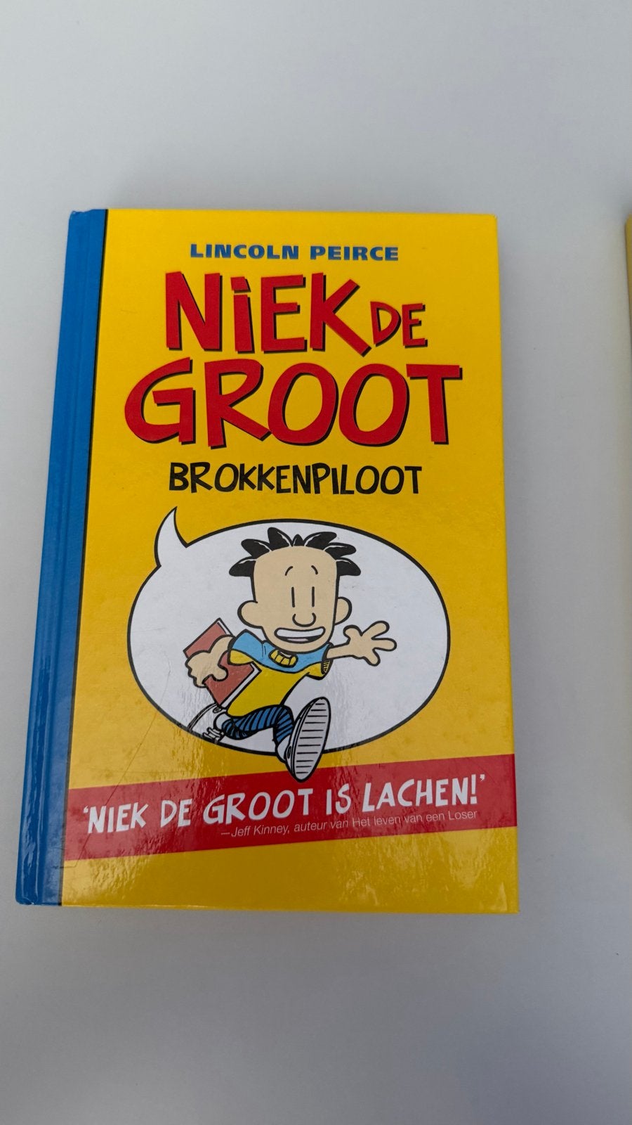 2 Niek de Groot boeken: Brokkenpiloot en Lekker bezig!, Ophalen of Verzenden, Gelezen, Fictie algemeen