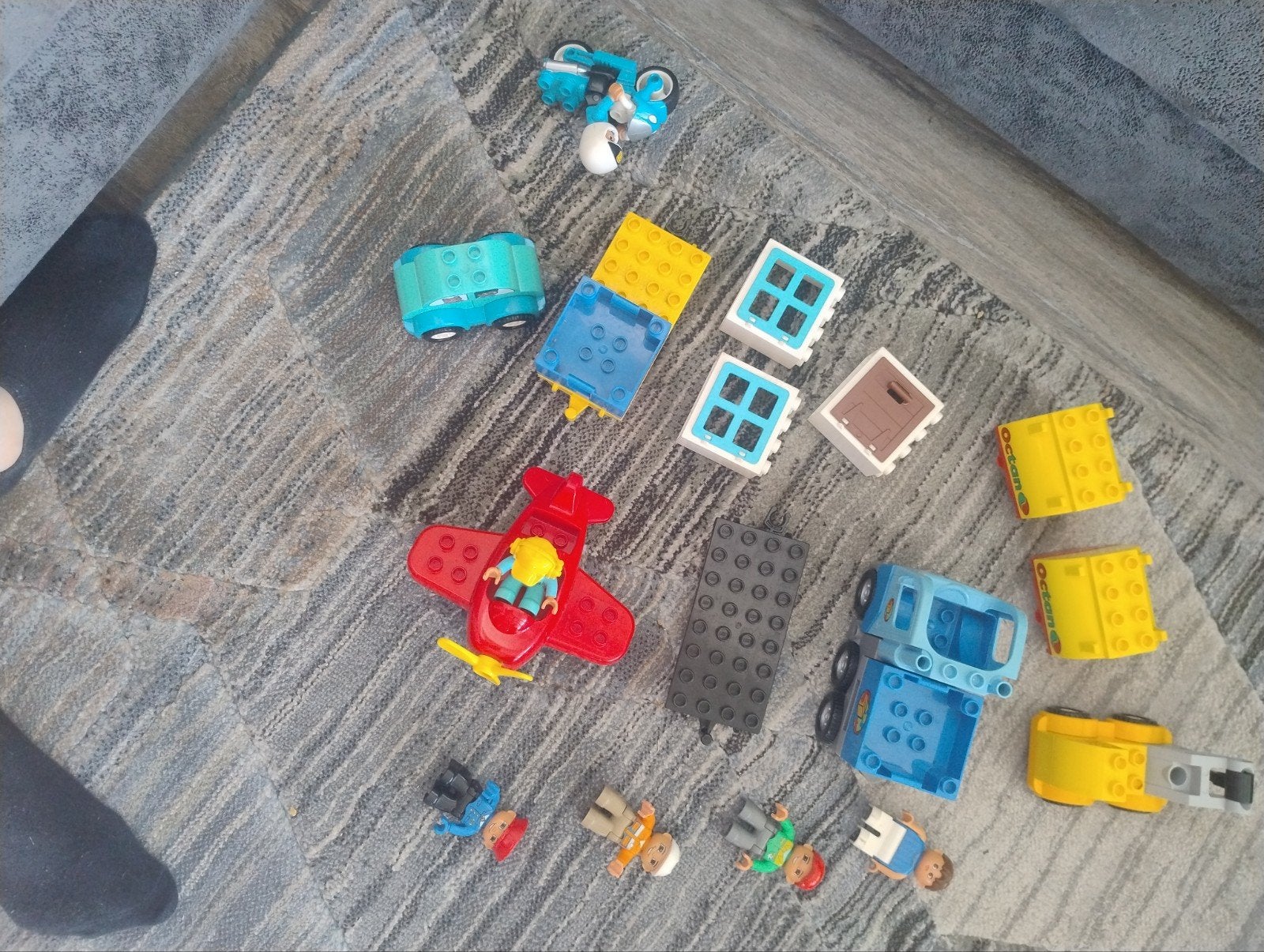 Lego Duplo set met treinrails., Ophalen of Verzenden