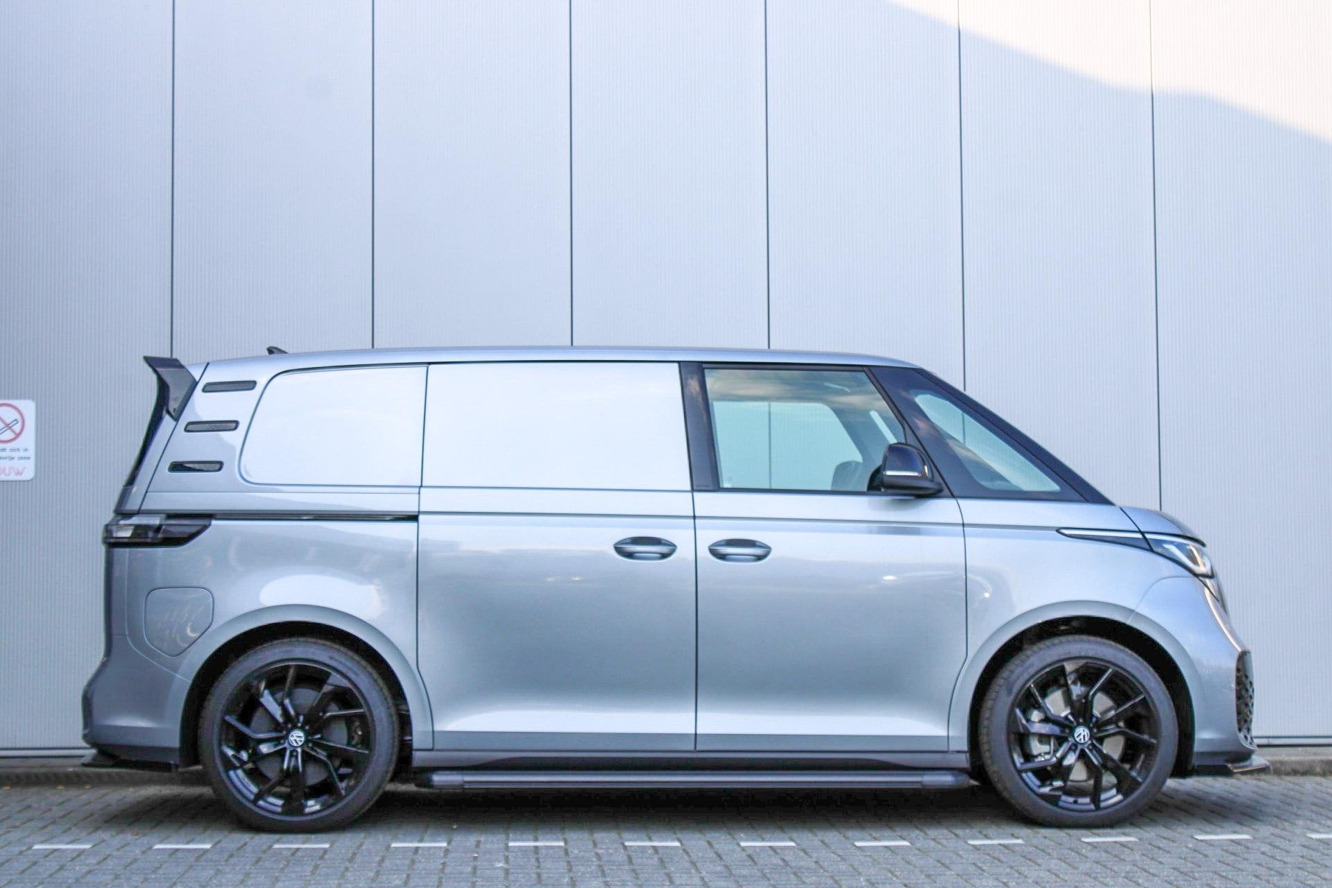 Volkswagen ID. Buzz Cargo 286pk 79 kWh | Trekhaak Wegklapbaa, Auto's, Automaat, 12 maanden, Achterwielaandrijving, 459 km