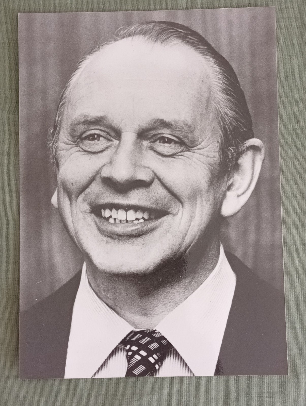 Foto Drs.P.Emonds VNU jaren 80 -90, Ophalen of Verzenden, 1980 tot heden, Zo goed als nieuw, Overige onderwerpen