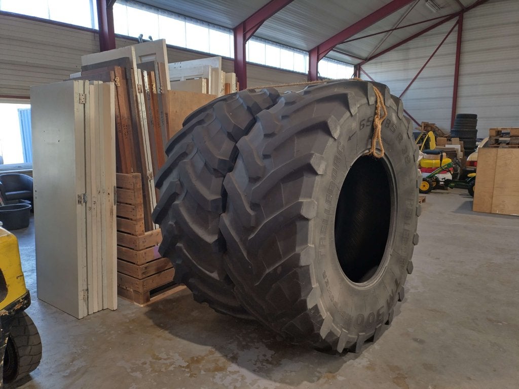 650/85 x R38 Trelleborg banden TM900, Niet ingevuld, Niet ingevuld, Niet ingevuld