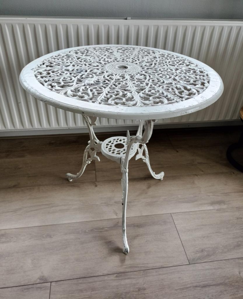 Bistro tafel doorsnede 65 cm, Ophalen, Gebruikt, Rond, Aluminium