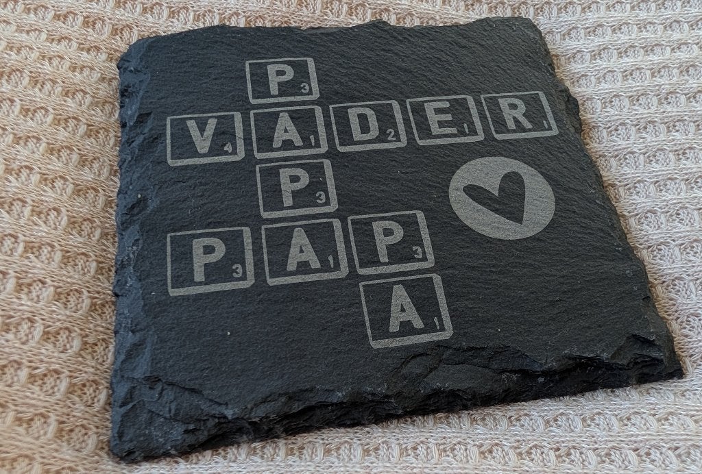 Scrabble Onderzetter Vader / Papa – Uniek Cadeau!, Overige typen, Nieuw, Ophalen of Verzenden, Zwart