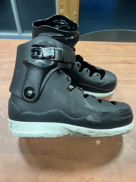 Custom Them 908 stunt skates mt. M, Overige merken, Heren, Ophalen of Verzenden, Zo goed als nieuw