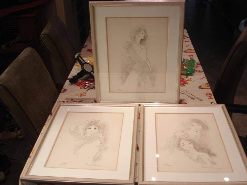 3X Kunst kopen van Bernard Charoy van jonge naakte vrouwen, Ophalen