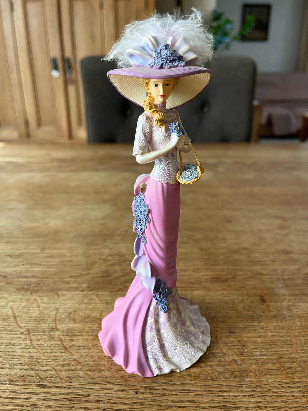 Thomas Kinkade "Caring Companion" Hamilton Collection, Verzamelen, Verzenden, Zo goed als nieuw, Mens