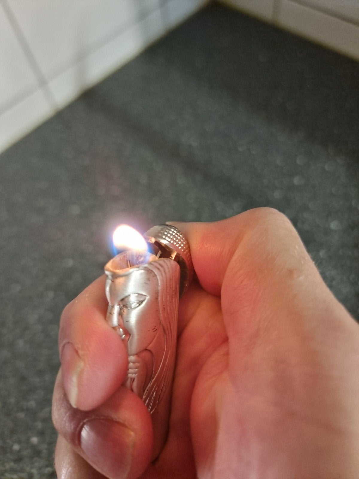 Foto 5 van 4 doosjes aanstekers