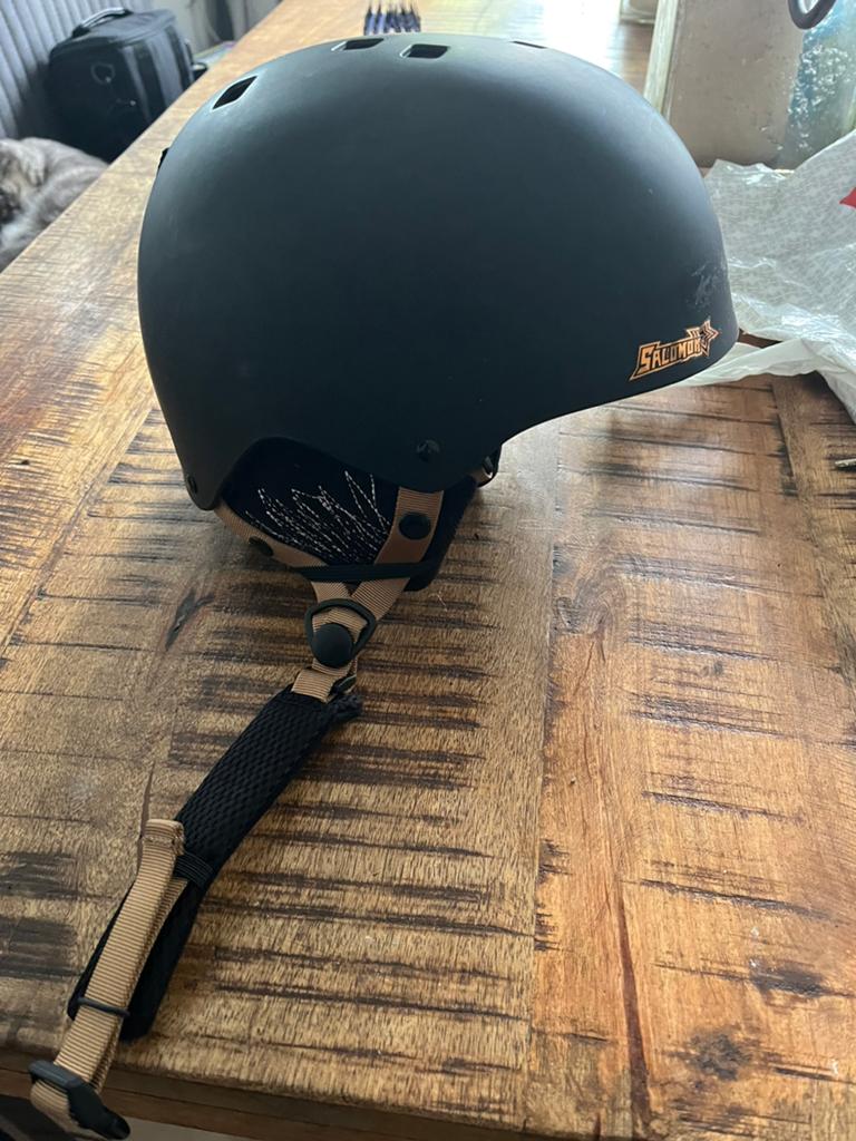 skihelm, Sport en Fitness, Skiën en Langlaufen, Overige typen, Zo goed als nieuw, Skiën, Minder dan 100 cm