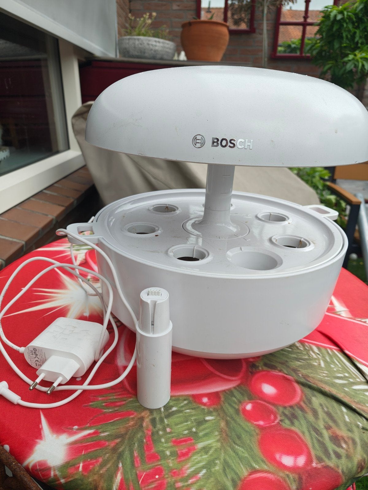 Bosch Smartgrow Systeem - Kweek je eigen kruiden en plantjes, Tuin en Terras, Kweekspullen, Ophalen, Gebruikt, Kweekbak