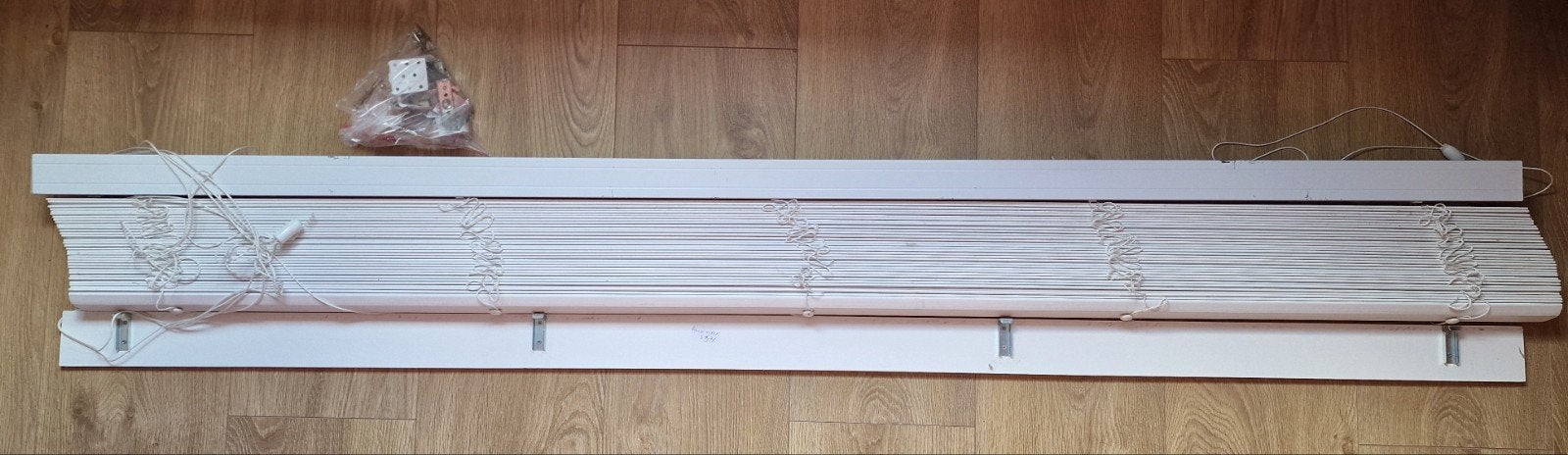 witte houten luxaflex 188150, Ophalen, Jaloezie, Gebruikt, 188 cm