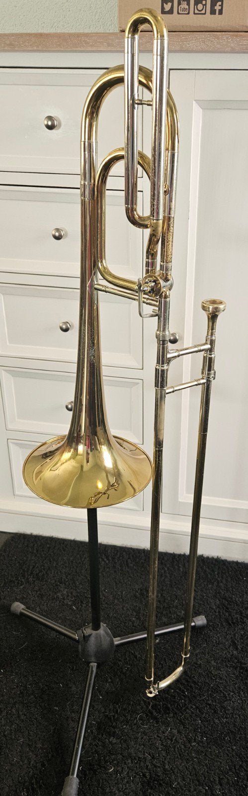 Conn 71H bastrombone uit 1977 zeldzaam, Ophalen of Verzenden, Gebruikt, Overige typen, Met koffer