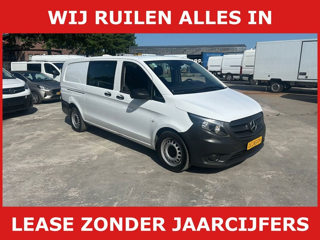 Mercedes-Benz Vito 114 CDI automaat dubbelcab xxl, Auto's, Bestelauto's, Stof, Gebruikt, Zwart, 4 cilinders