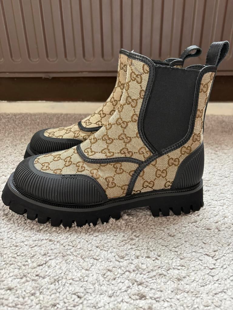 Gucci laarsjes 40, Kleding | Dames, Schoenen, Ophalen of Verzenden, Zo goed als nieuw, Zwart