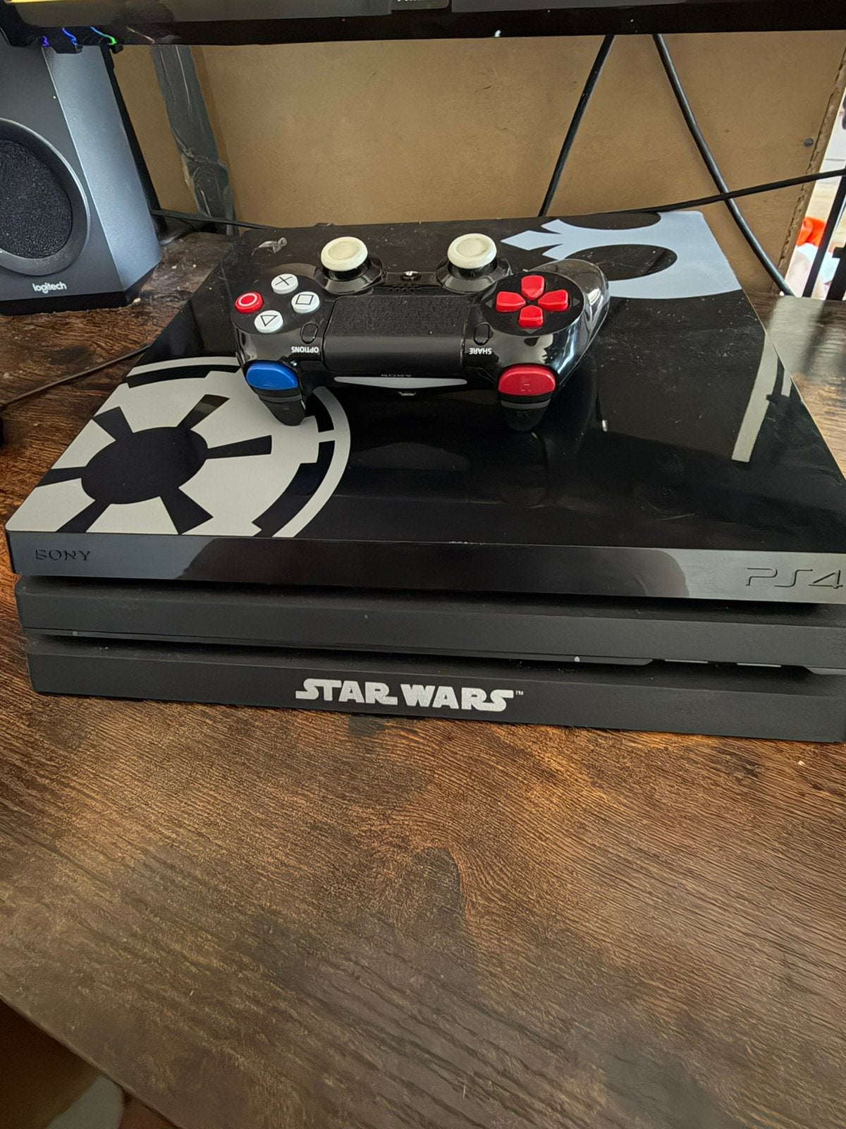 PlayStation 4 Pro Star Wars Edition, Spelcomputers en Games, Spelcomputers | Sony PlayStation 4, Zo goed als nieuw, Pro, 1 TB