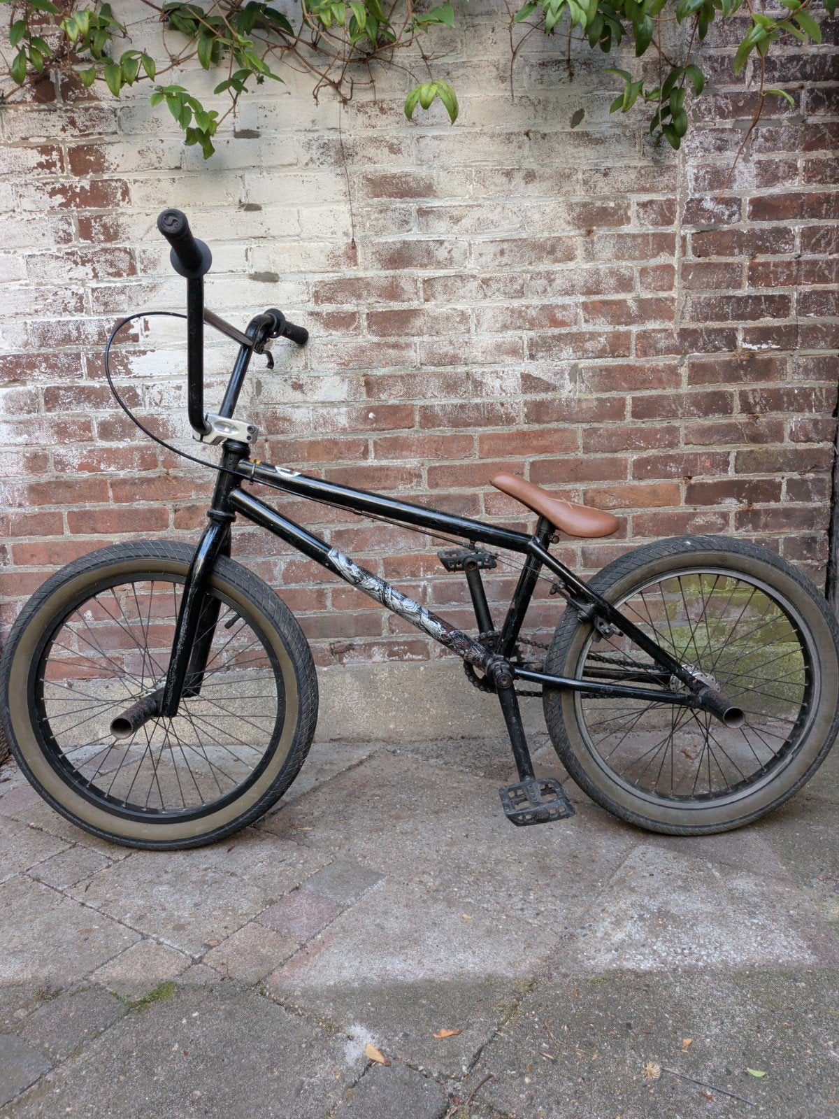 BMX stuntfiets van Urban Assault, Ophalen, Gebruikt, Staal, Velgrem