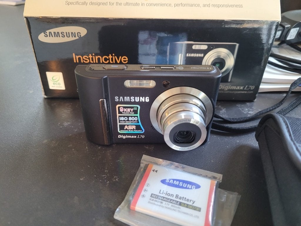 Samsung digimax L70, Ophalen of Verzenden, Zo goed als nieuw, Samsung, Accu