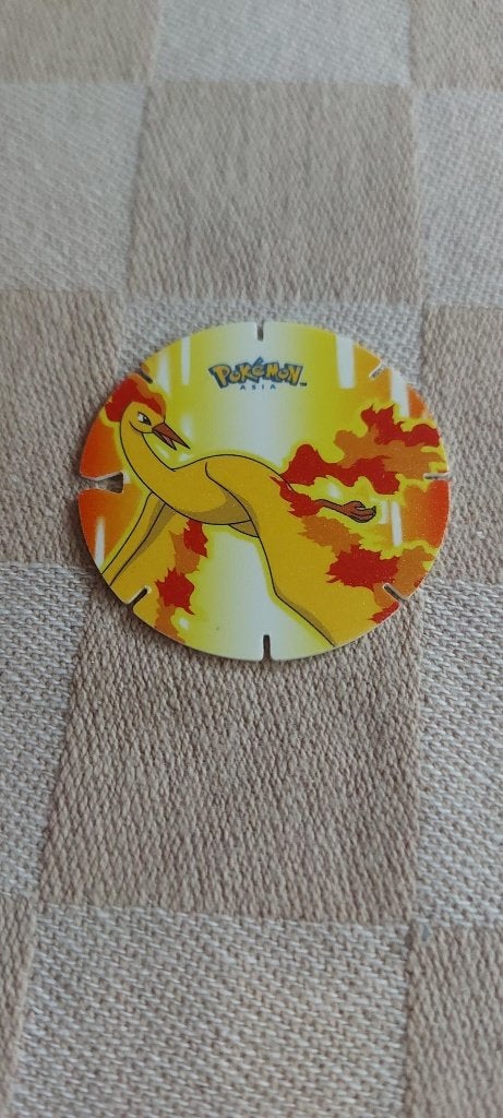 flippo pokemon chiki balls zeldzaam Moltres, Ophalen of Verzenden, Losse flippo's