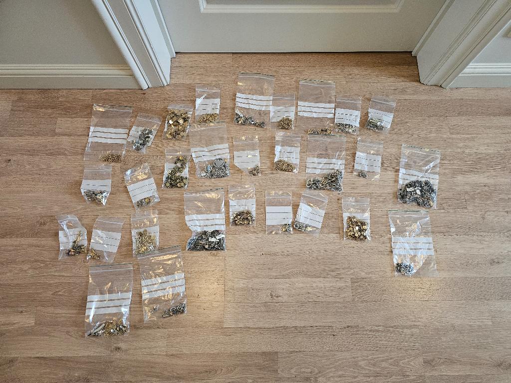 Diverse fournituren in 1 koop voor 80€, Ophalen, Gebruikt, Overige typen