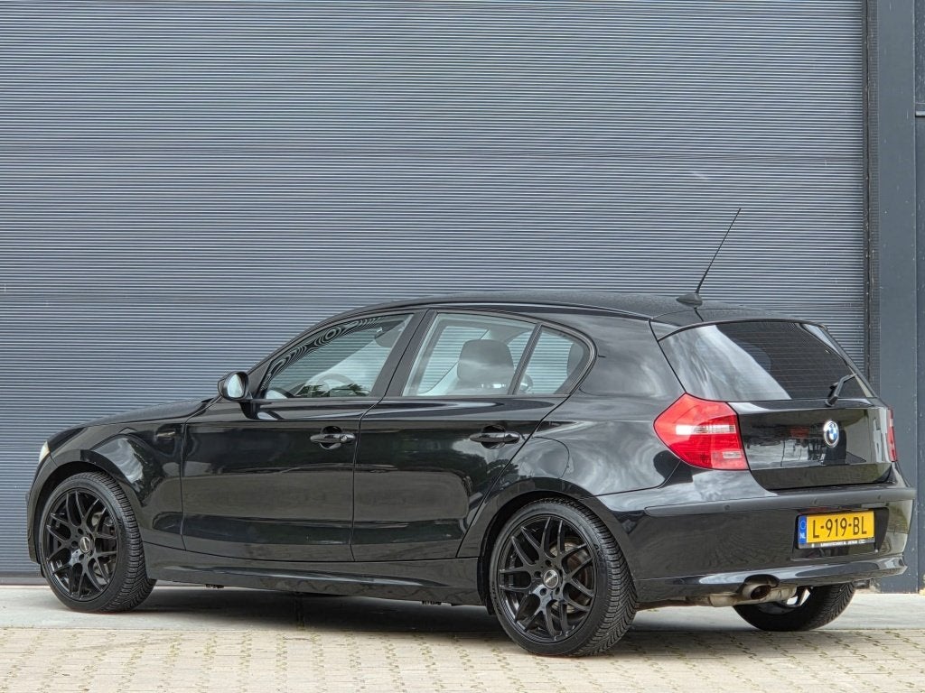 BMW 1-serie 116i Corporate 5drs apk 02'2027! (bj 2009), Auto's, 1-Serie, Gebruikt, 1599 cc, 4 cilinders