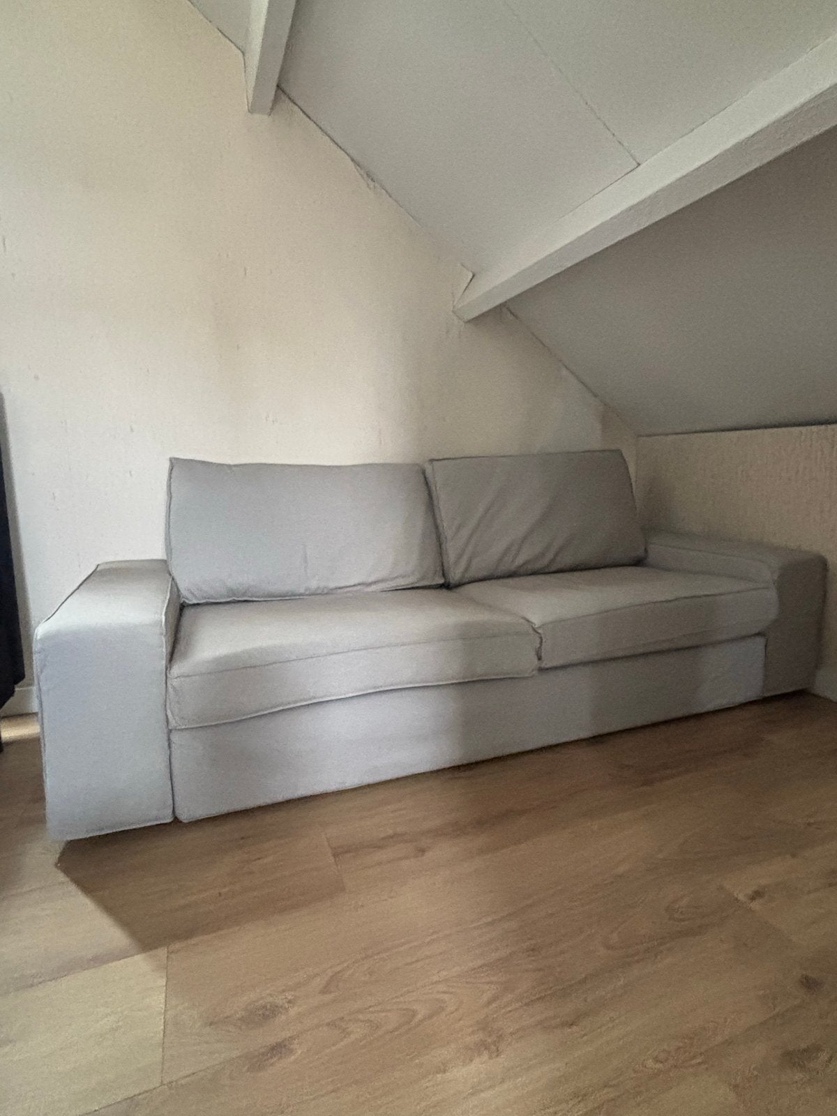 Comfortabele 3-zitsbank met extra witte kussenset, Ophalen, Gebruikt, Driepersoons, 75 tot 100 cm