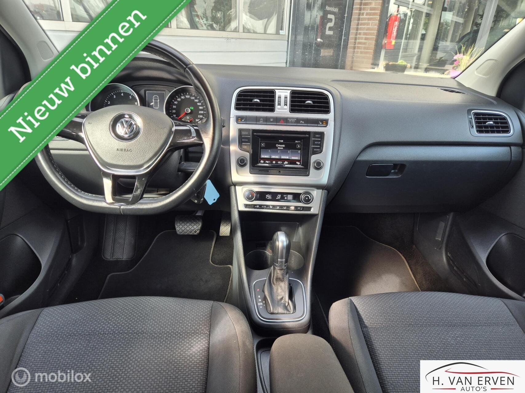 Volkswagen Polo 1.2 Highline SPORTSTOELEN DSG CRUISE NAP, Auto's, 40 €/maand, Euro 6, 4 cilinders, 1039 kg