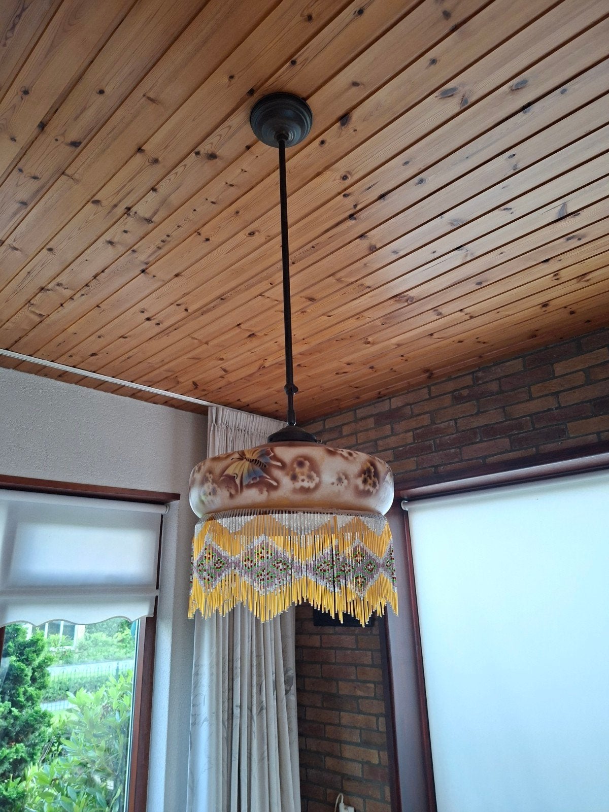 Vintage hanglamp met kralen en bloemmotief, Huis en Inrichting, Lampen | Hanglampen, Ophalen, Gebruikt, Overige fittingen, Vintage, Retro, Klassiek