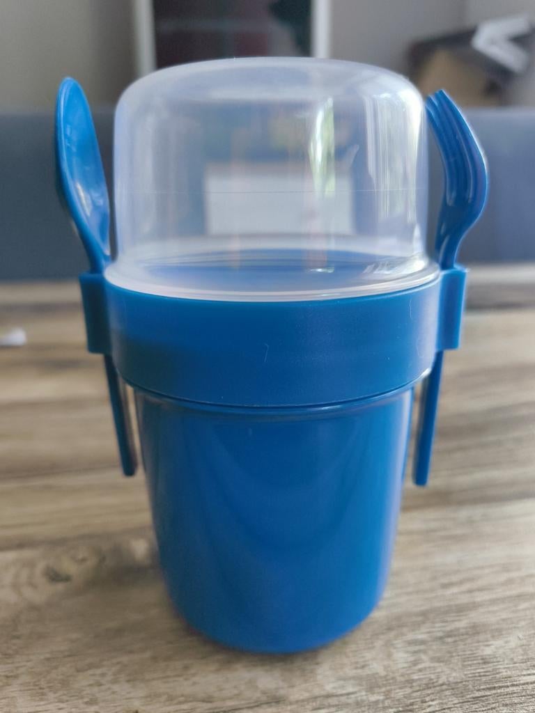 Handige Yoghurtbeker met Bestek - Perfect voor Onderweg, Overige typen, Kunststof, Nieuw, Ophalen of Verzenden