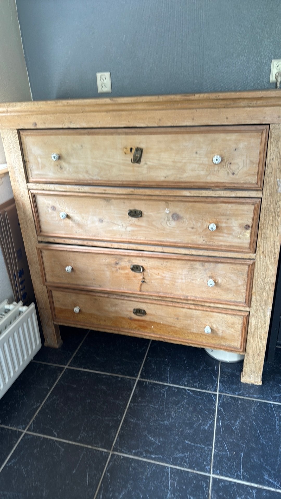 Te koop oude grenen ladenkast, Huis en Inrichting, Kasten | Ladekasten, Ophalen, Gebruikt, 100 tot 150 cm, 100 tot 150 cm