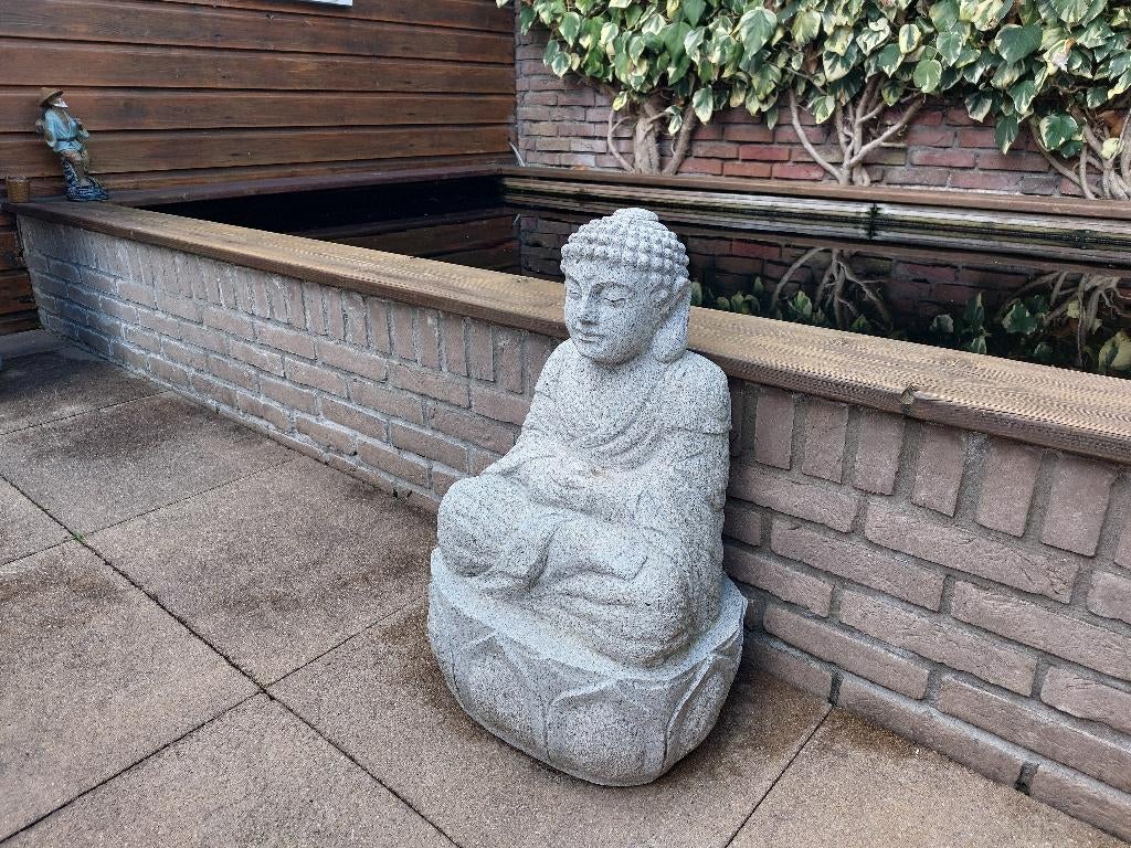 buddah boeddah beeld steen tuin 65 cm graniet zeer zwaar, Ophalen, Gebruikt, Steen, Boeddhabeeld