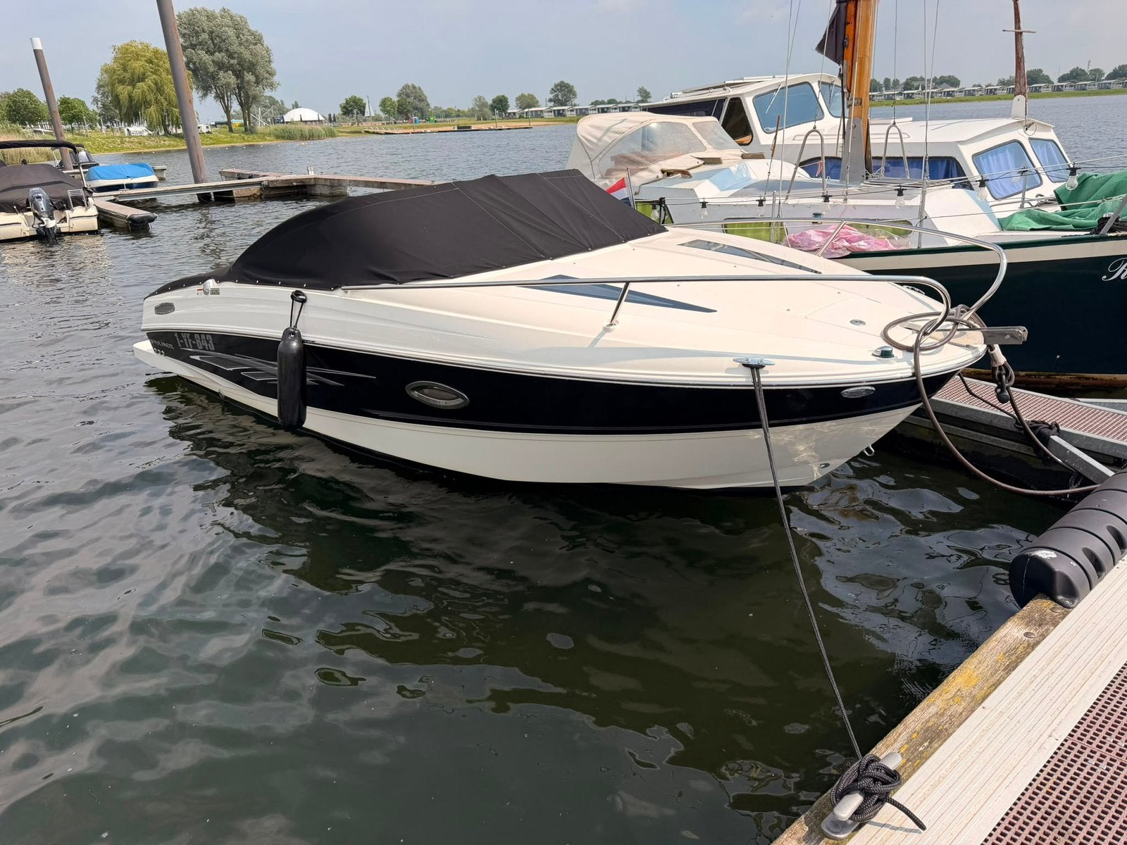 Bayliner 642CU - 4,3 liter 6 cilinder Mercruiser..!!, Binnenboordmotor, 230 pk, Dieptemeter, Zo goed als nieuw