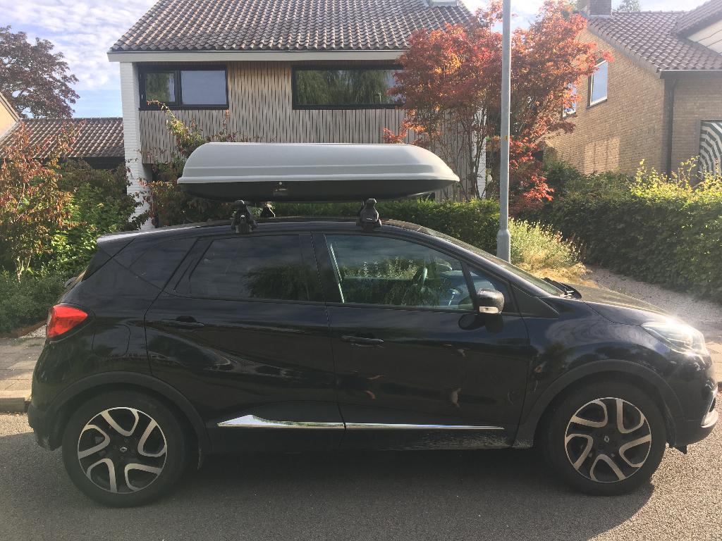 Te huur: dakkoffer evt. incl. dakdragers voor Renault Captur, Ophalen, Zo goed als nieuw
