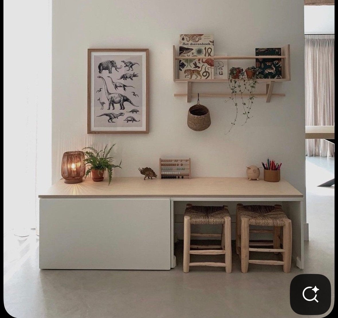IKEA kinderbureau, Huis en Inrichting, Ophalen, Zo goed als nieuw, 50 tot 75 cm