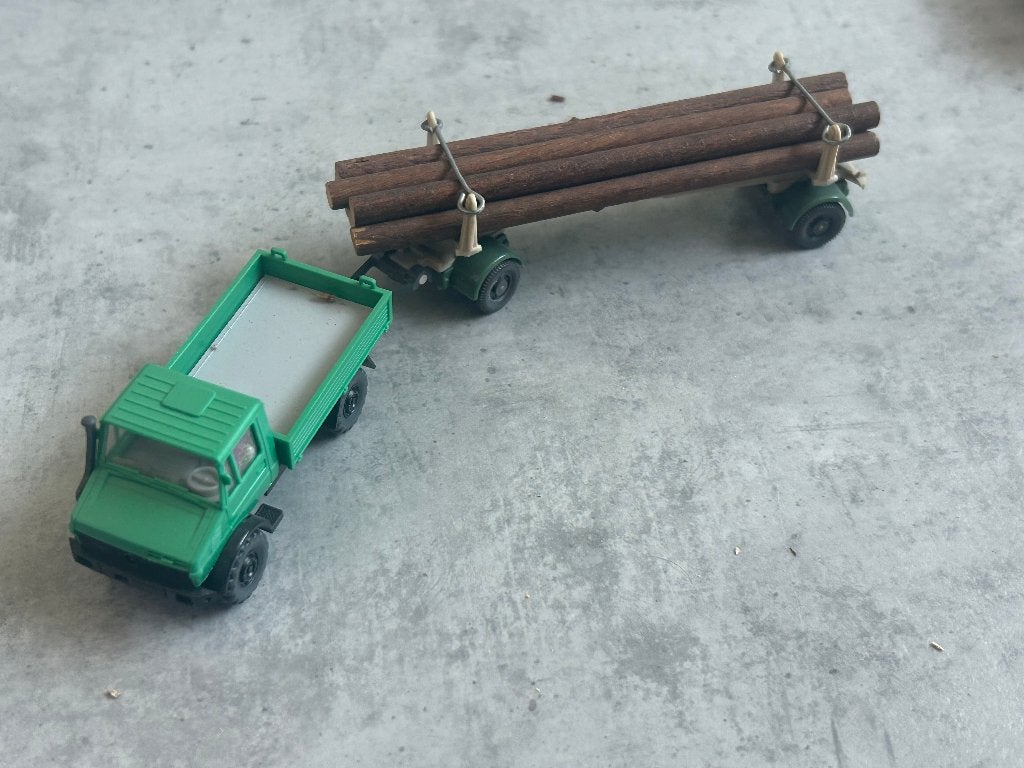 Wiking Unimog groen hout transport, Ophalen of Verzenden, Zo goed als nieuw, Bus of Vrachtwagen, Wiking