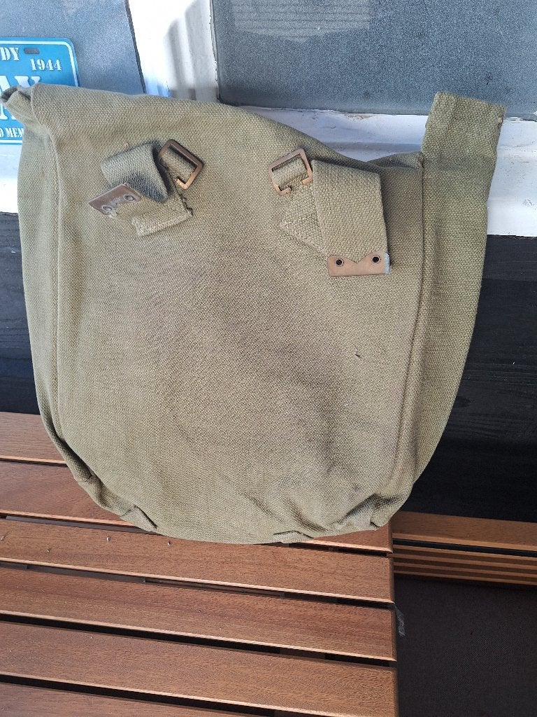 Diverse legertassen (pukkel), Ophalen of Verzenden, Overige soorten, Nederland, Kleding of Schoenen