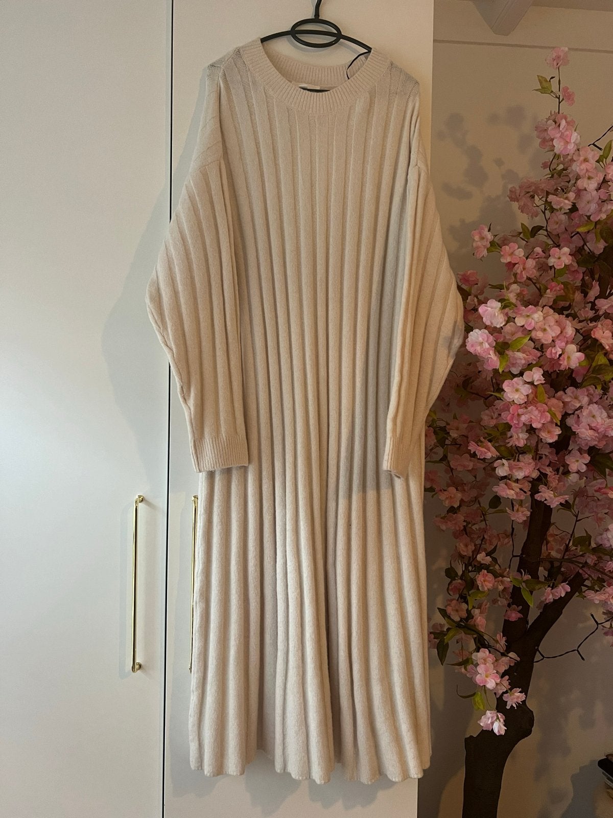 Crème geribbelde jurk H&M maat L, Beige, Maat 42/44 (L), Ophalen of Verzenden, Zo goed als nieuw