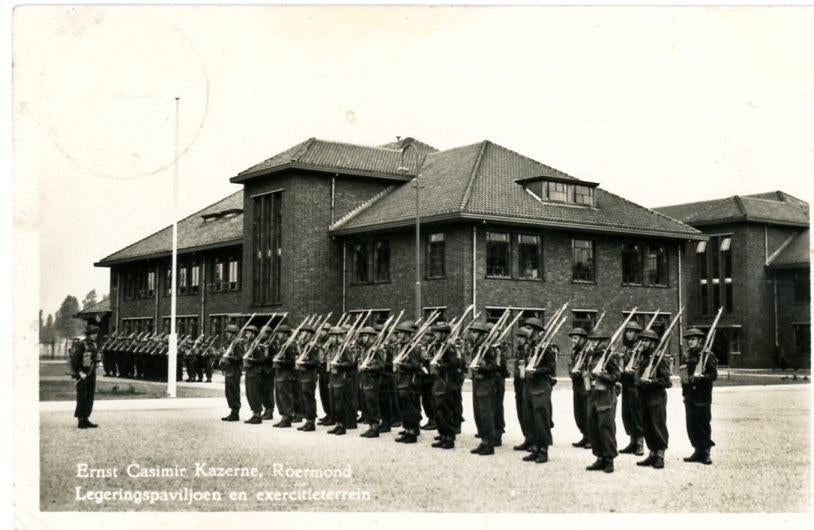 Roermond Ernst Casimir kazerne Exercitieterrein, Verzamelen, Ophalen of Verzenden, 1940 tot 1960, Gelopen, Limburg