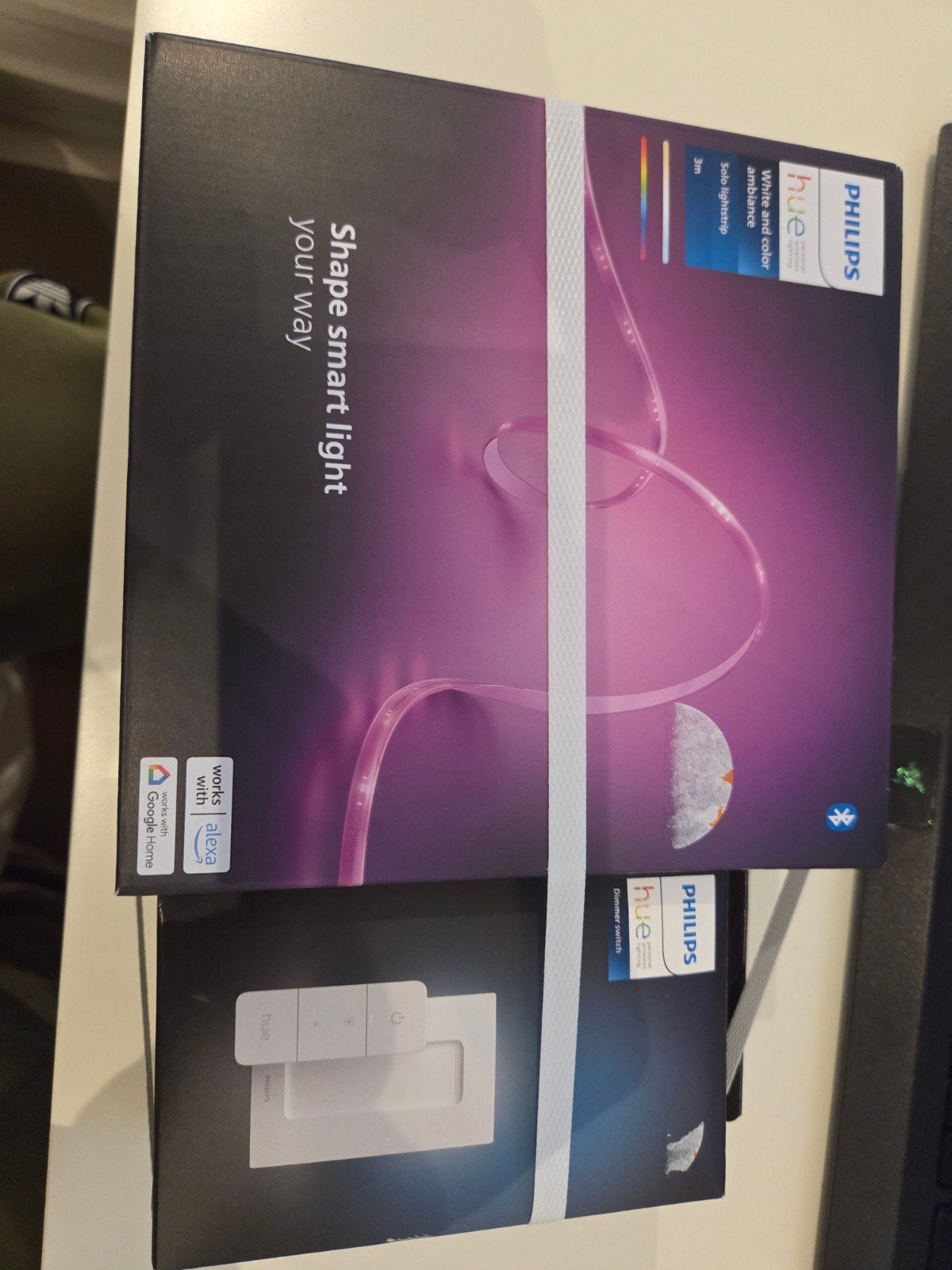 Philips Hue Lightstrip Plus 3m & Dimmer Switch, Dimbaar, Ophalen of Verzenden, Nieuw, Philips Hue