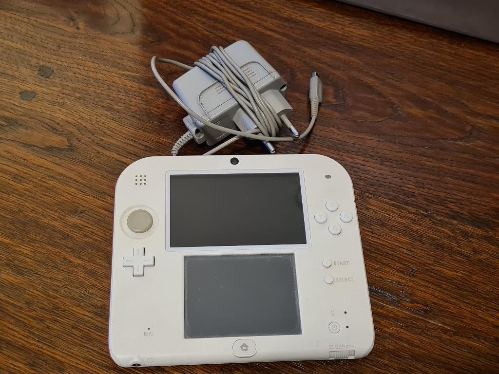 Nintendo 2DS, Ophalen of Verzenden, Zo goed als nieuw, Blauw, 2DS