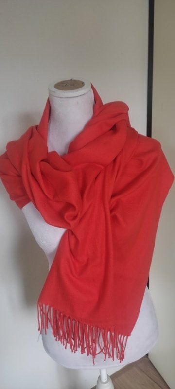 Cashmere oranje stola-omslagsjaal, Verzenden, Maat 46/48 (XL) of groter, Zo goed als nieuw, Cashmere