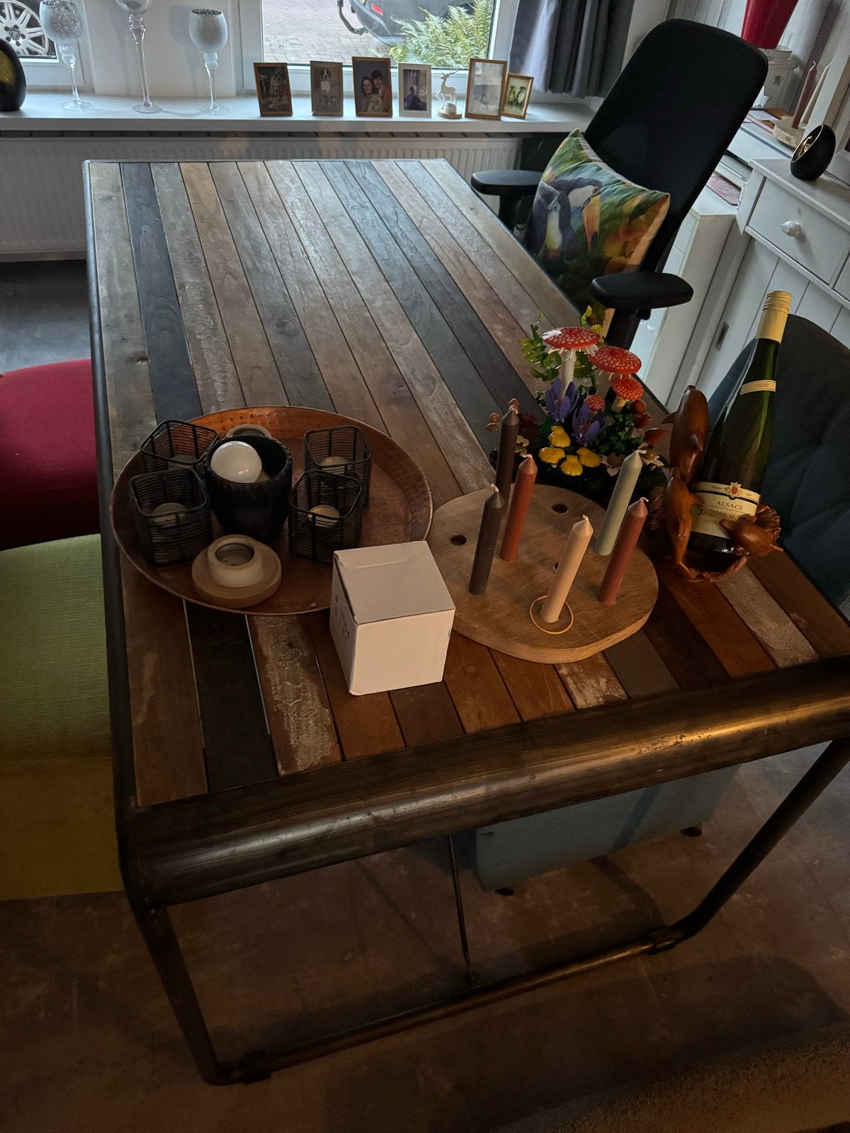 Eettafel met 4 stoelen