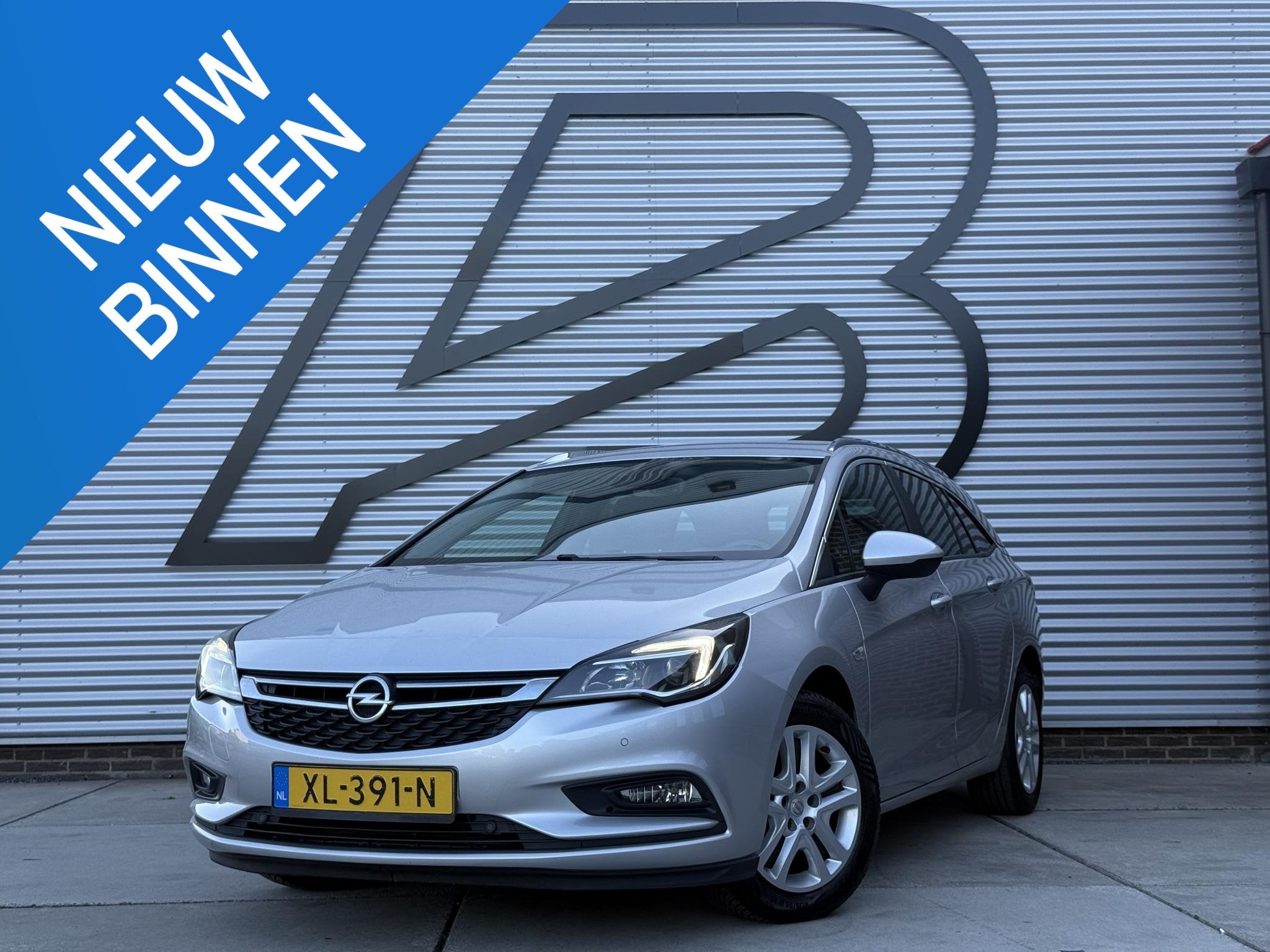 Opel Astra Sports Tourer 1.4 Turbo Online Edition 2e Eigenaa, Auto's, Voorwielaandrijving, Stof, Gebruikt, 150 pk
