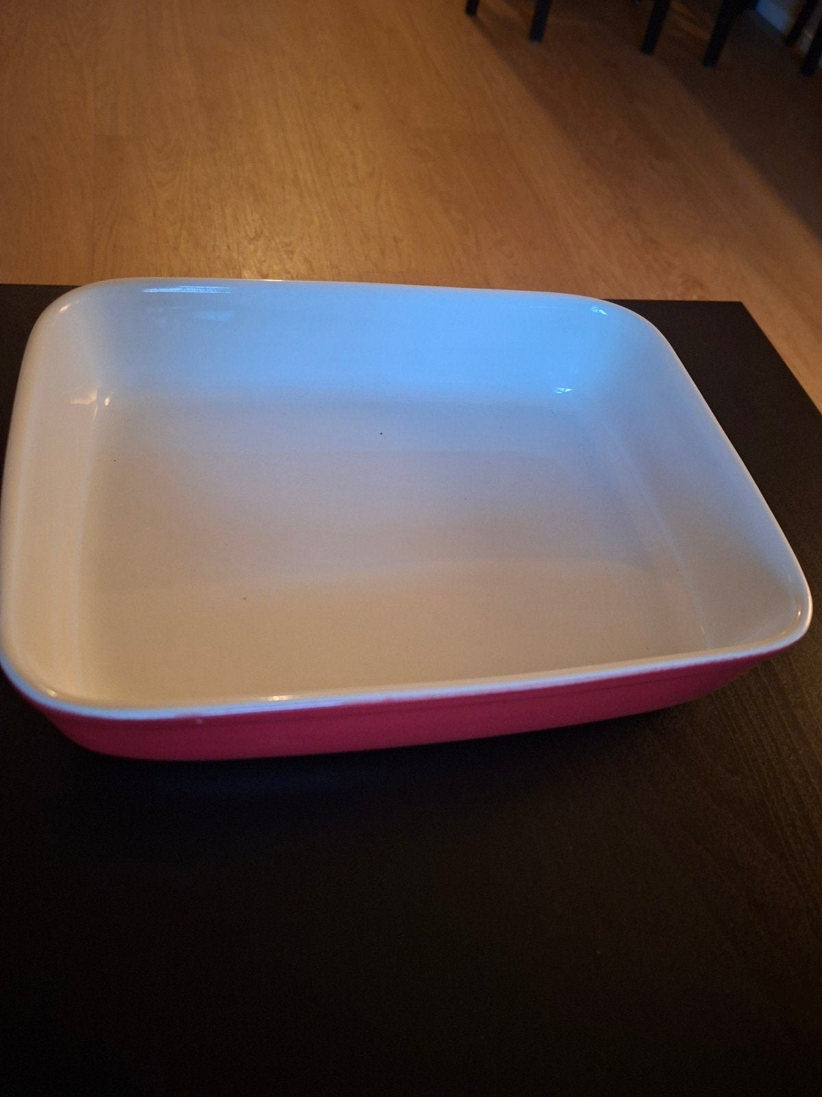 Nieuwe rode ovenschaal - perfect voor ovengerechten, Ophalen, Porselein of Keramiek, Schaal, Vaatwasserbestendig
