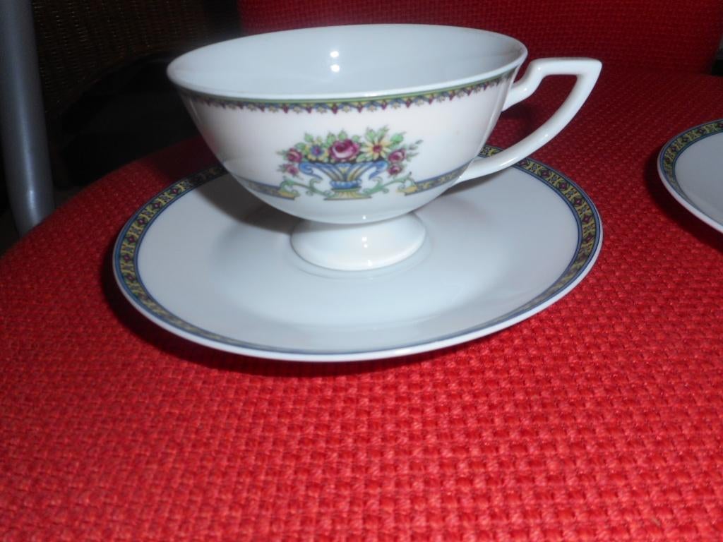 2 X Douwe Egberts ,Konigl, Tettau kop en schotel, Ophalen of Verzenden