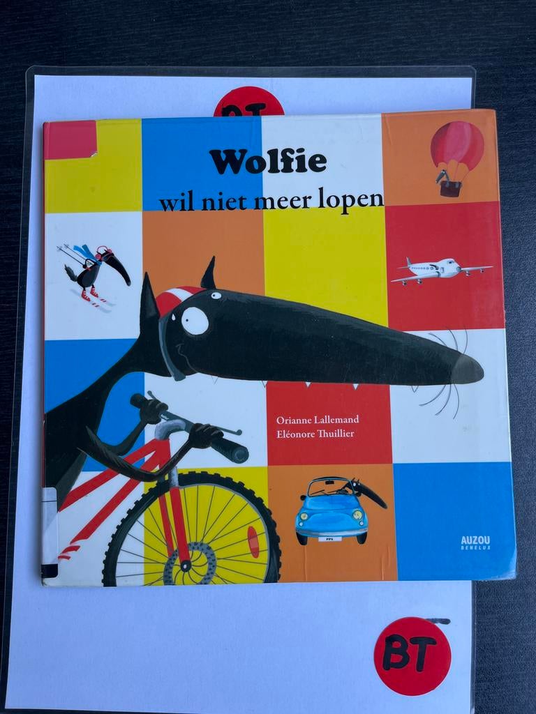 Wolfie wil niet meer lopen - Kinderboek, Ophalen of Verzenden, Zo goed als nieuw, Fictie algemeen