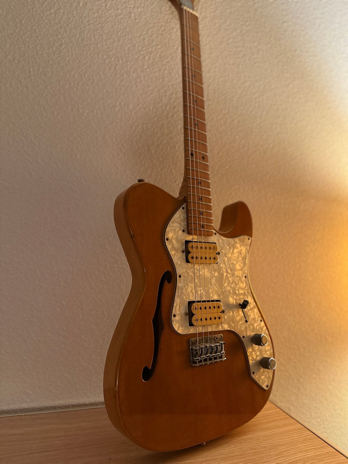 Sakai Thinline Telecaster '70s met Dimarzio pickups, Muziek en Instrumenten, Snaarinstrumenten | Gitaren | Elektrisch, Gebruikt