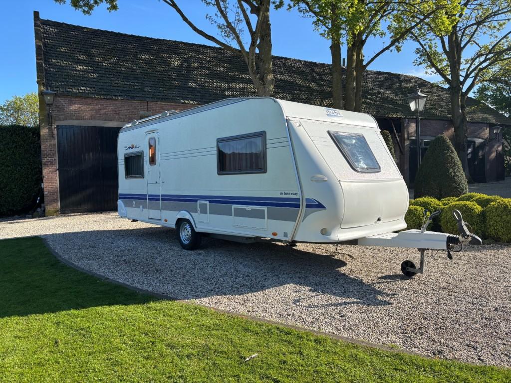 Hobby DE LUXE 540 UL/ENKELE BEDDEN/VOORTENT, Caravans en Kamperen, Caravans, Arald Striewski GmbH, Harald-Striewski-Straße 15, 24787 Fockbek Rendsburg