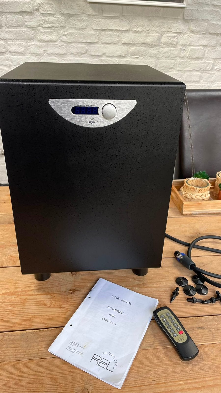 REL STRATA 5, Ophalen, Gebruikt, Subwoofer, Overige merken